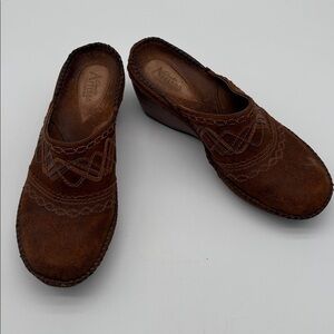 Clarks Artisan Collection Leather Braided Clog Mules Women Size 9 1/2in BLEMISH